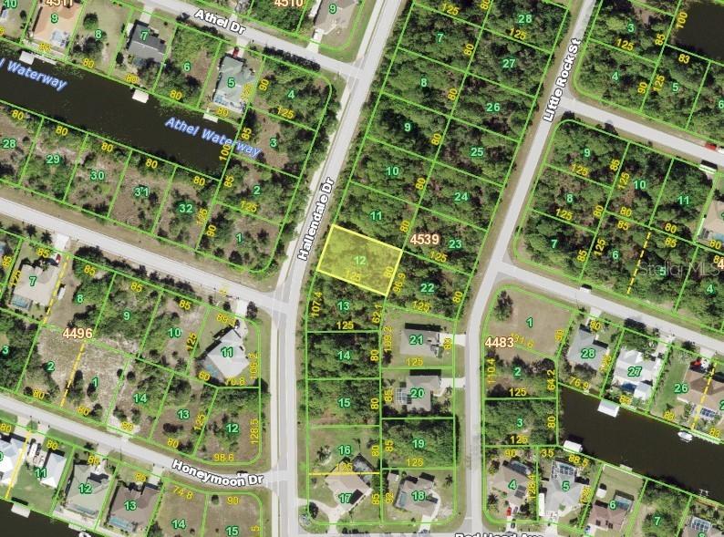 9492 Hallendale Dr., Port Charlotte, FL 33981