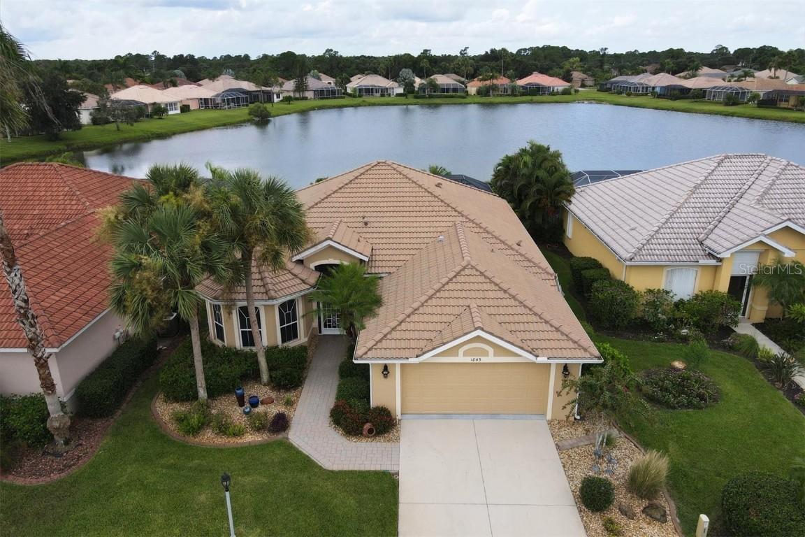 1845 Coconut Palm Cir., North Port, FL 34288