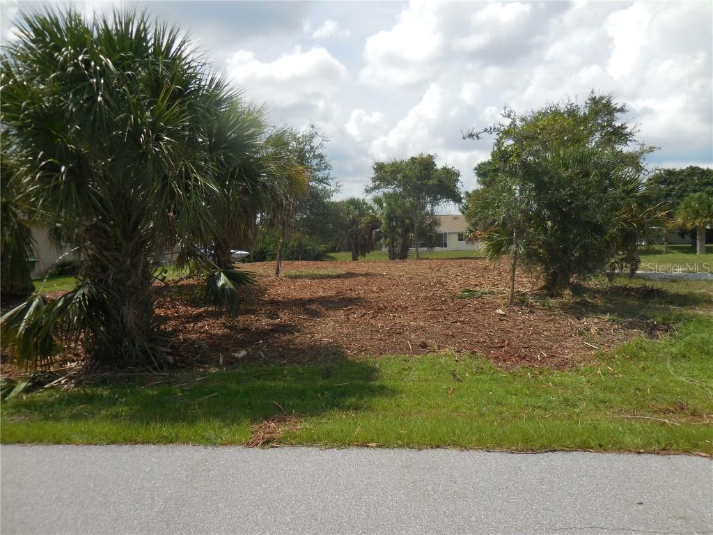 9514 Snapper Cir., Port Charlotte, FL 33981