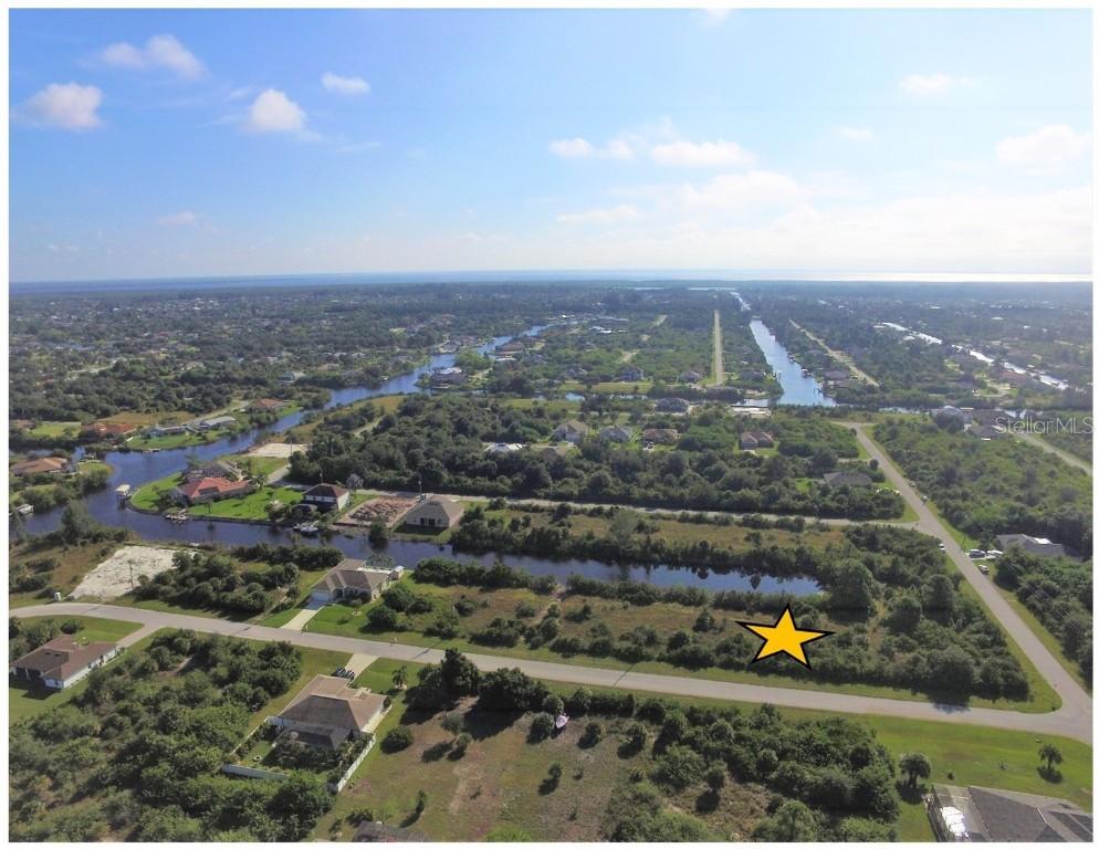 10072 Sunday Dr., Port Charlotte, FL 33981