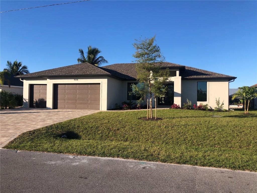 15409 Hennipen Cir., Port Charlotte, FL 33981