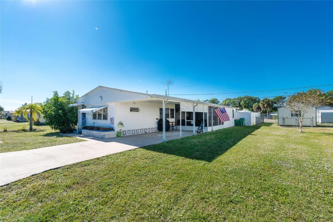 1268 Kingfisher Dr., Englewood, FL 34224