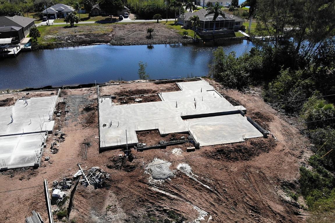 10090 Owl Head Cir., Port Charlotte, FL 33981