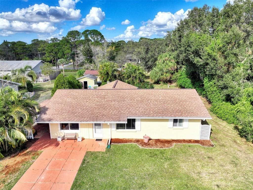 720 Suncrest Ln., Englewood, FL 34223