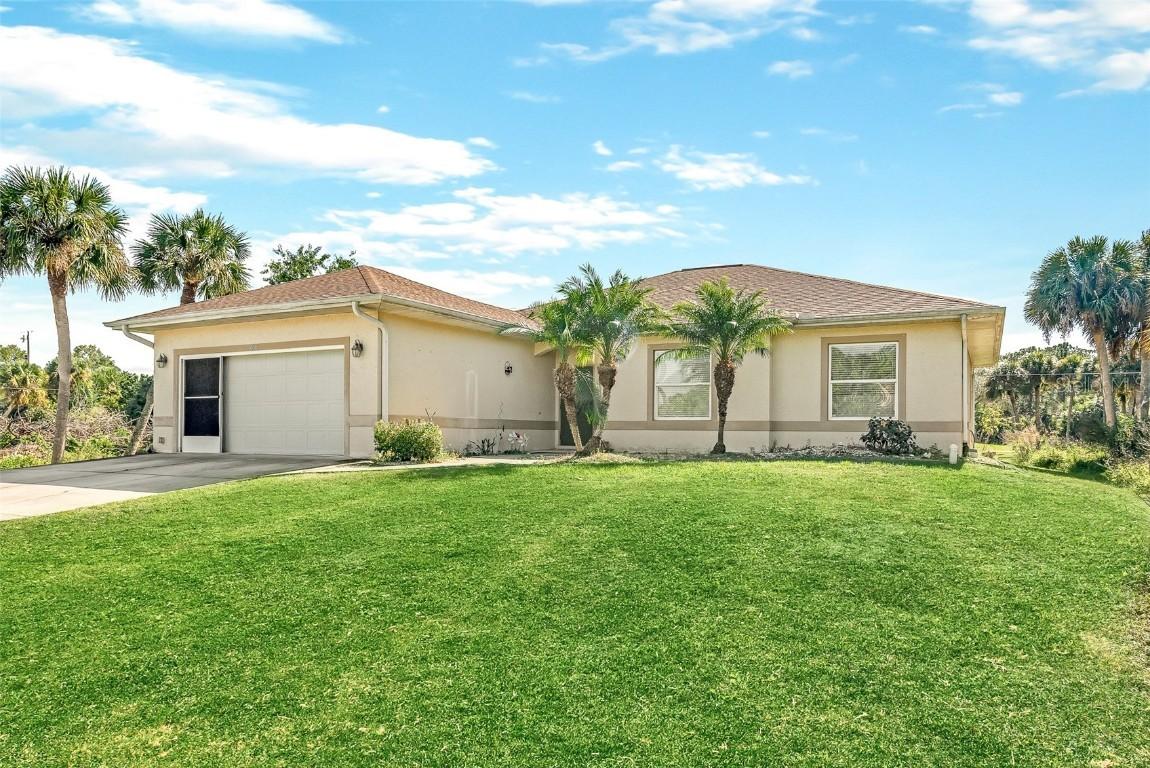 9319 Prospect Ave., Englewood, FL 34224