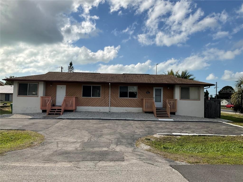 1600 Meadowlark Ln. #A & B, Englewood, FL 34224