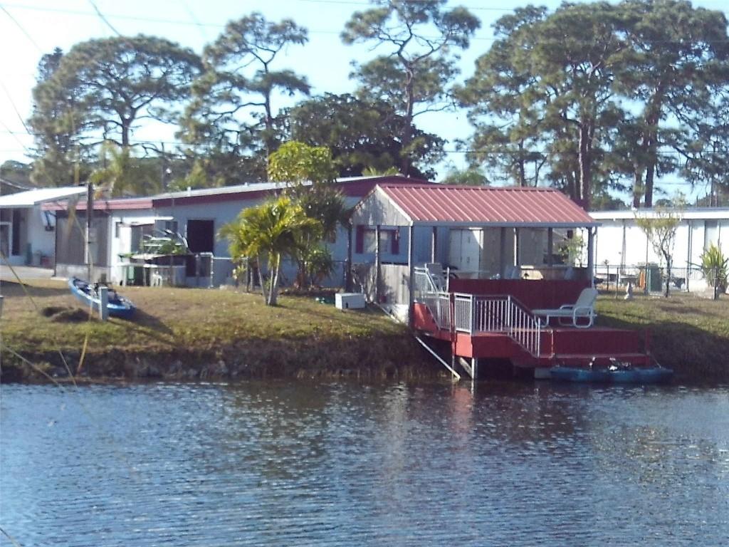 1371 Flamingo Dr., Englewood, FL 34224