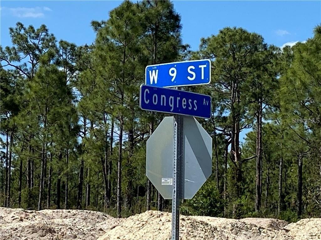 804 Congress Ave., Lehigh Acres, FL 33972