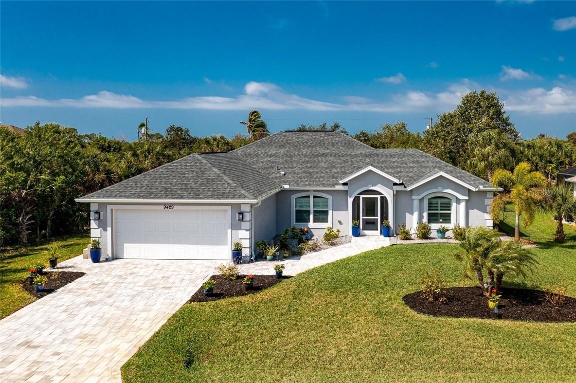 9429 Galaxie Cir., Port Charlotte, FL 33981