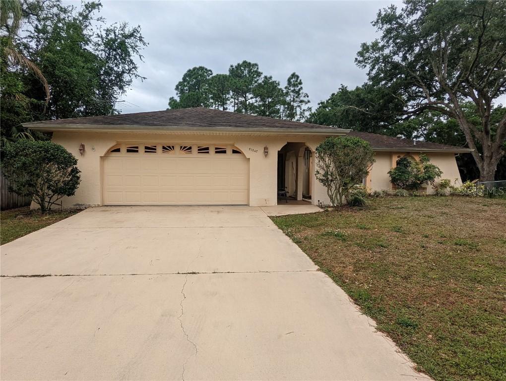 21247 Hawthorne Ave., Port Charlotte, FL 33954