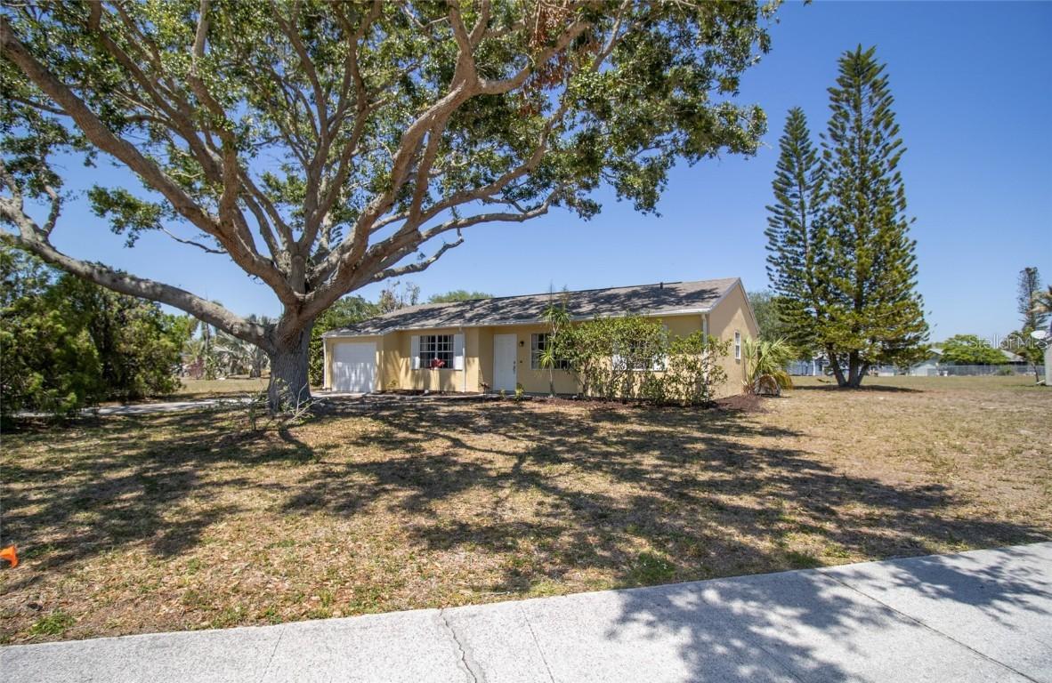 6771 Thorman Rd., Port Charlotte, FL 33981