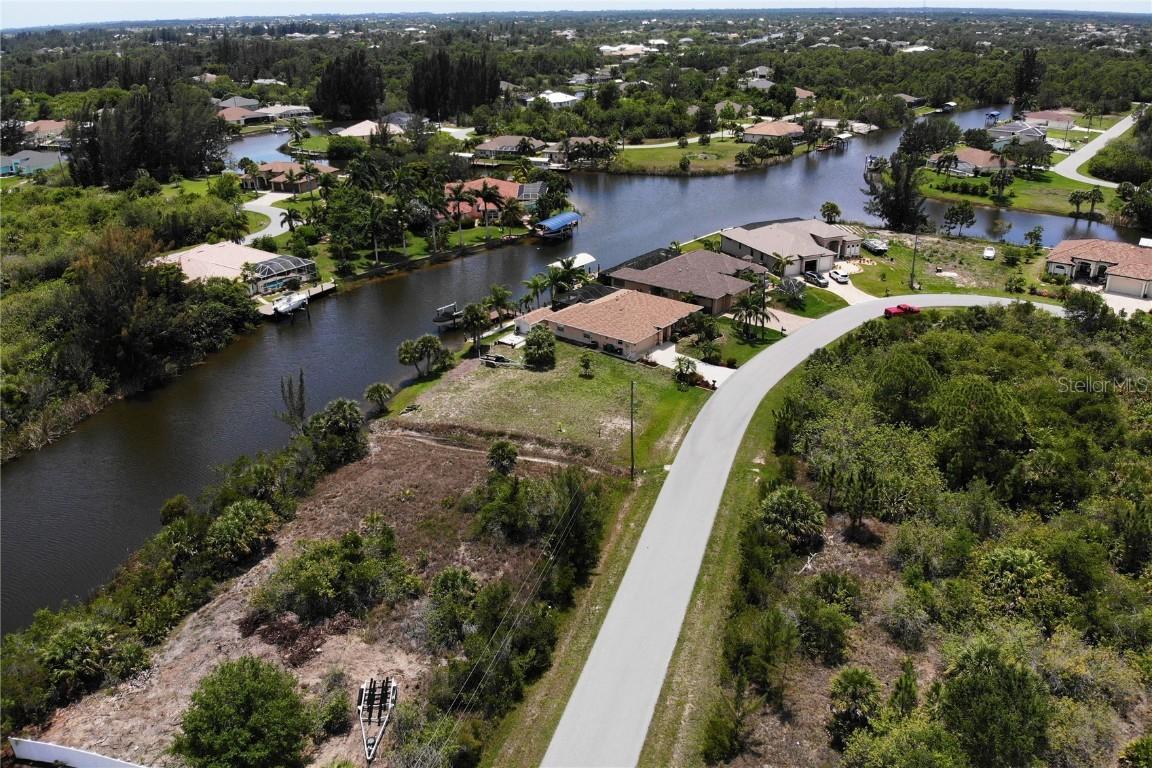 15700 Autry Cir., Port Charlotte, FL 33981