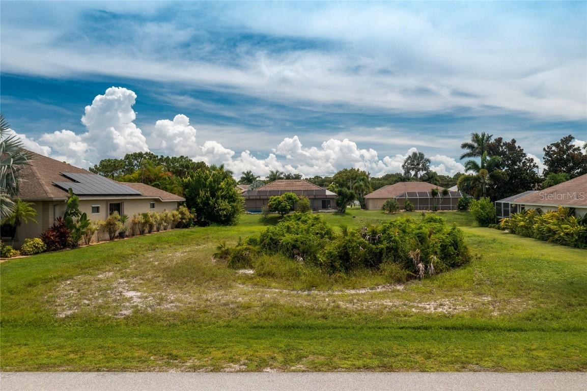 21 Medalist Way, Rotonda West, FL 33947