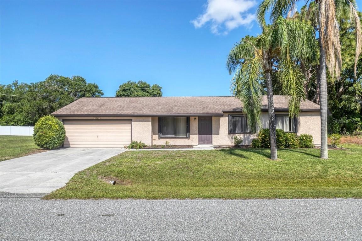 6941 Denmark St., Englewood, FL 34224