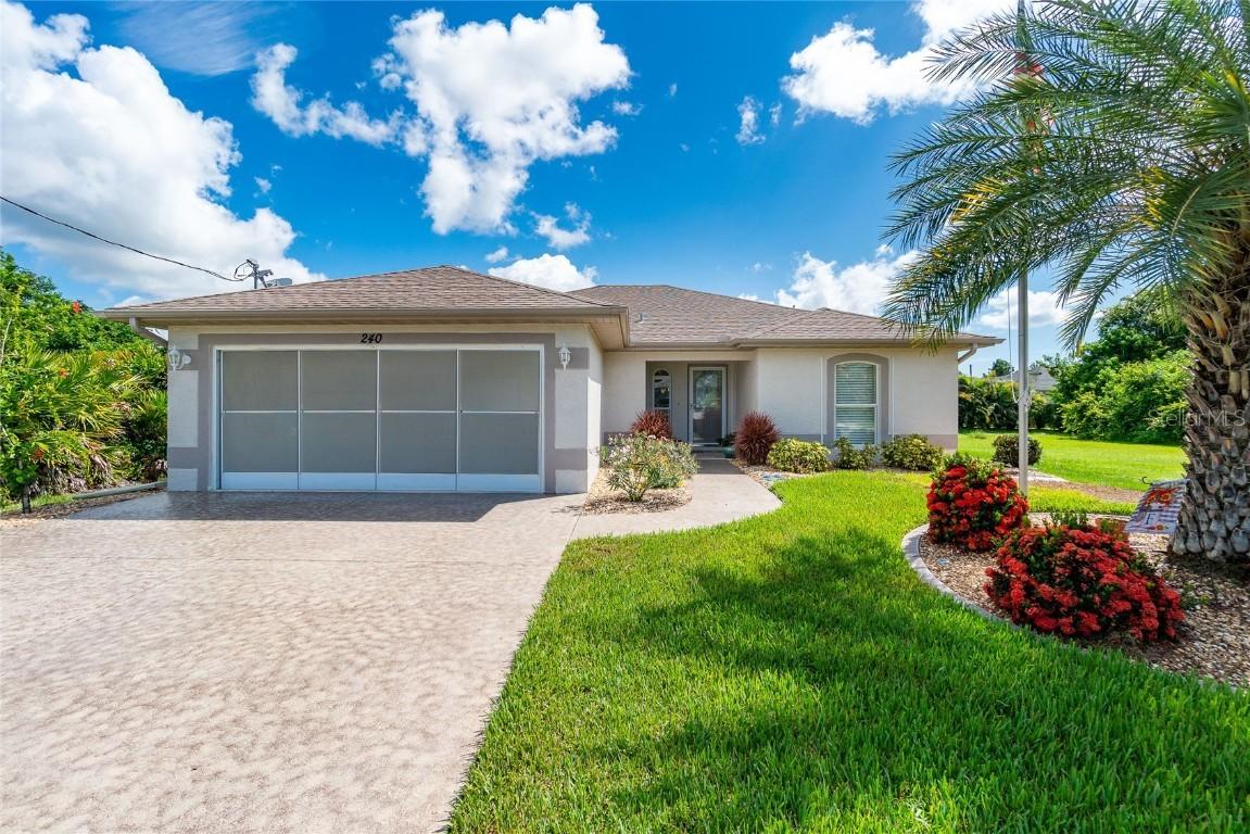 240 Albatross Rd., Rotonda West, FL 33947