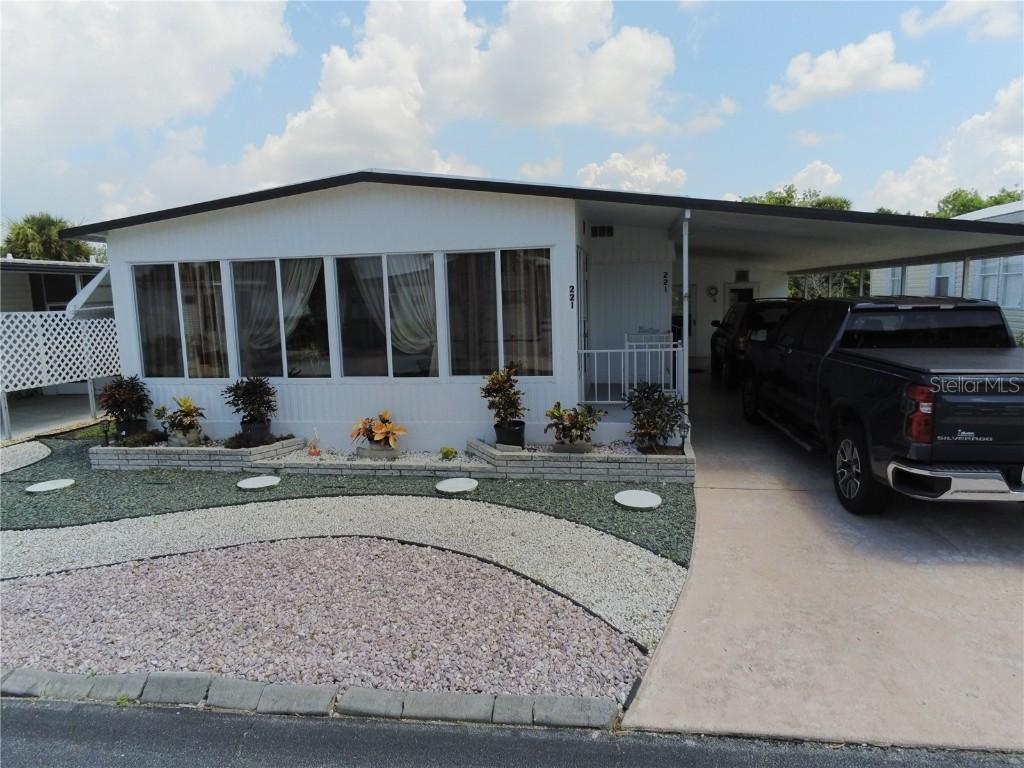 221 Roma Rd., Venice, FL 34285