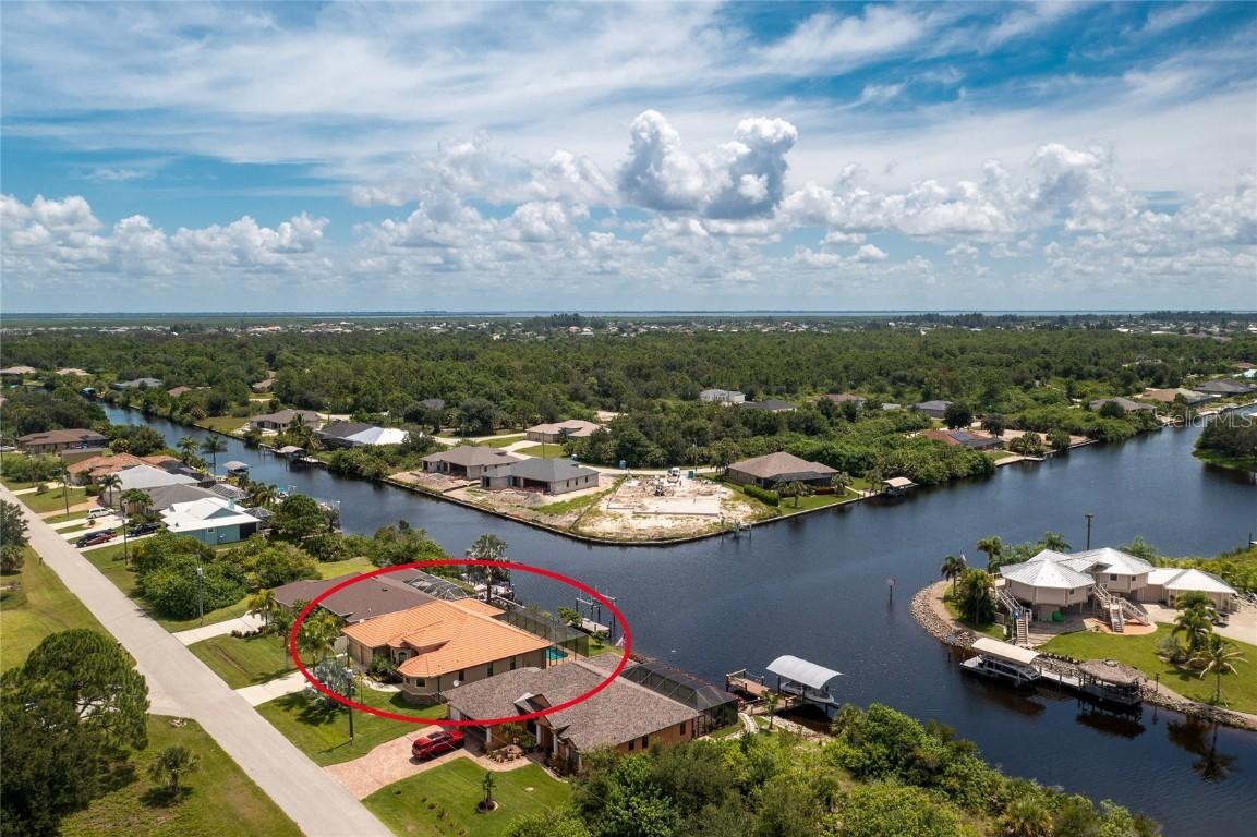 8456 Santa Cruz Dr., Port Charlotte, FL 33981