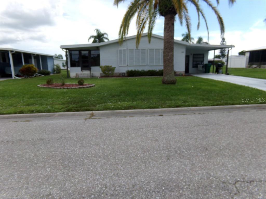 8425 Nighthawk Dr., Englewood, FL 34224