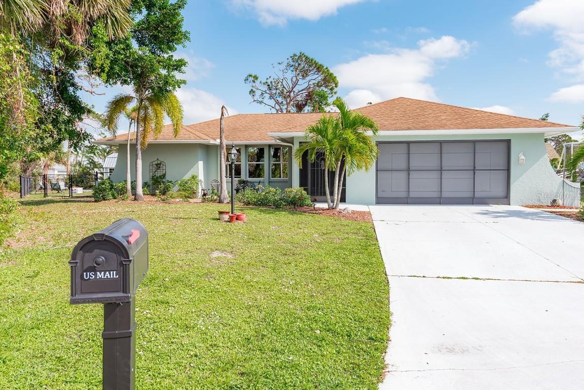 1957 Bluefin Cir., Englewood, FL 34224