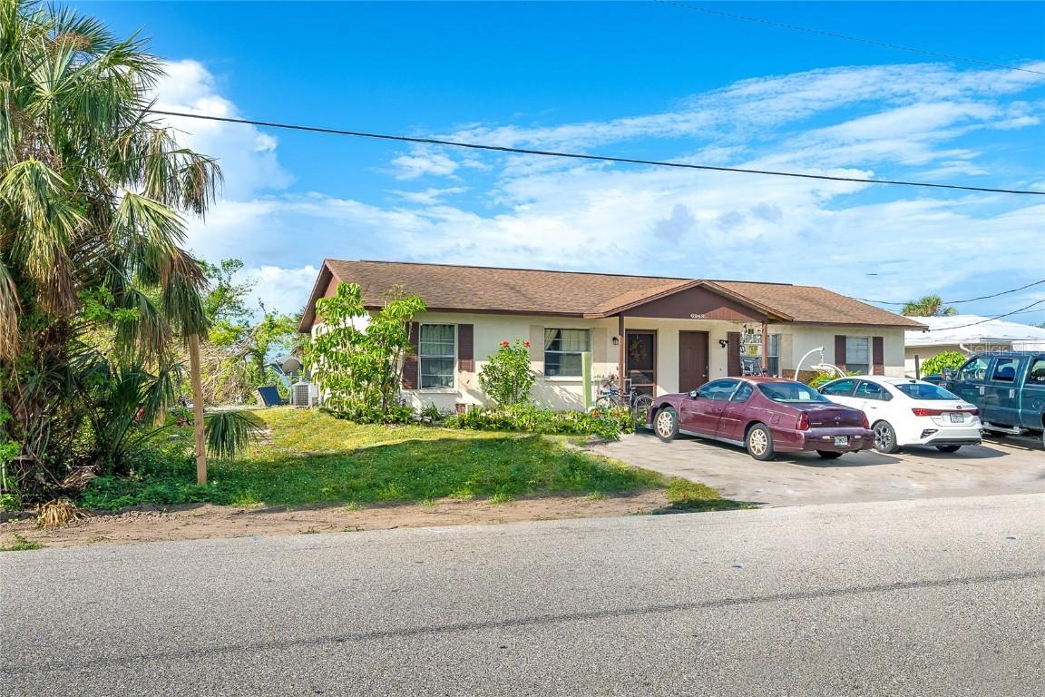 6969 Regina Dr. #A & B, Englewood, FL 34224