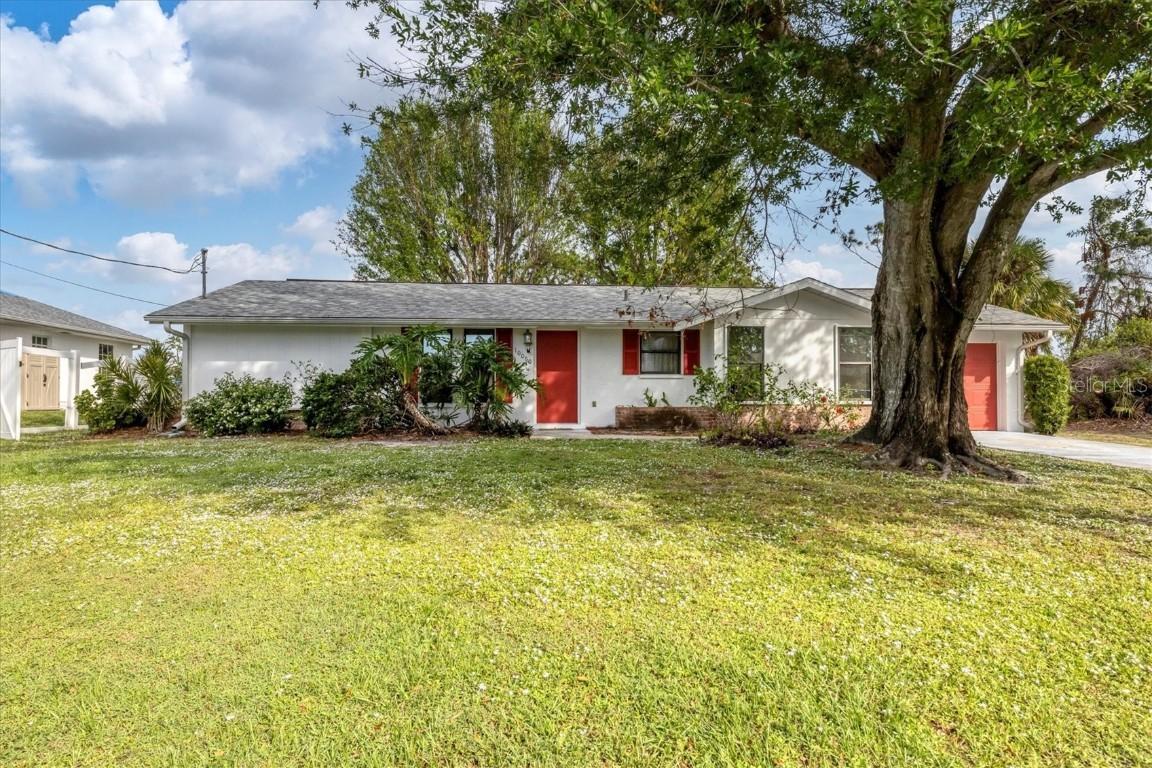 10060 Topsail Ave., Englewood, FL 34224