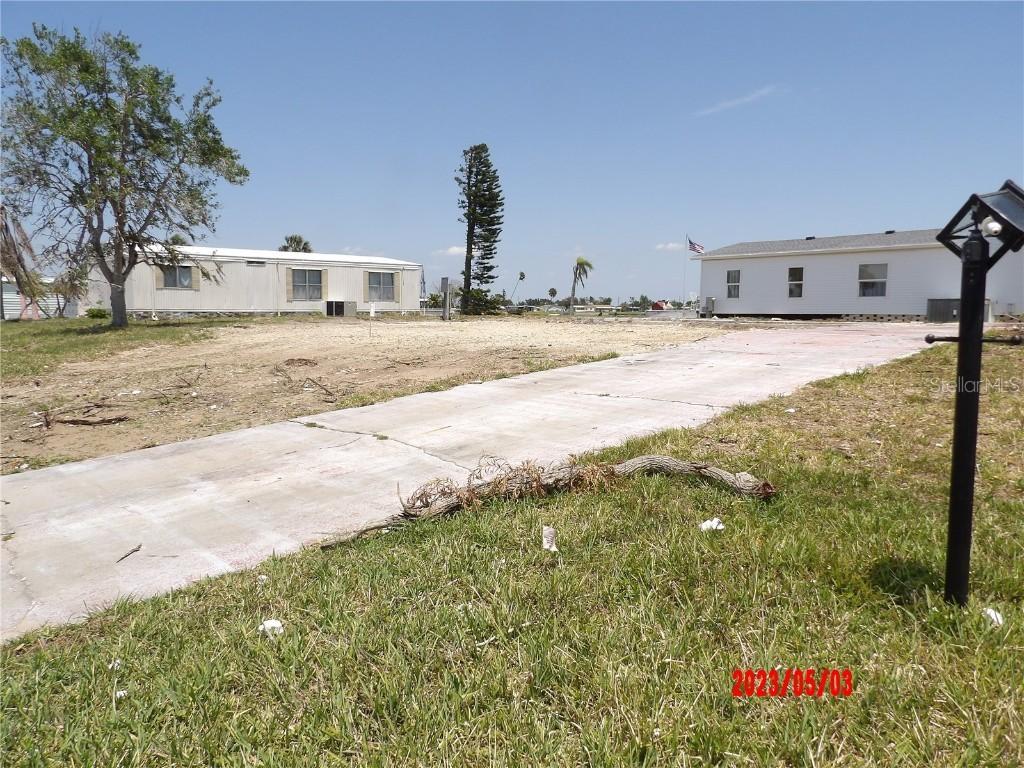 1533 Blue Heron Dr., Englewood, FL 34224