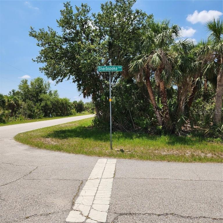 19233 Sherbrooke Ave., Port Charlotte, FL 33954