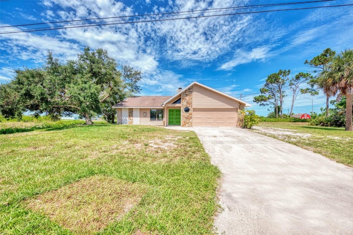 7561 Castleberry Ter., Englewood, FL 34224