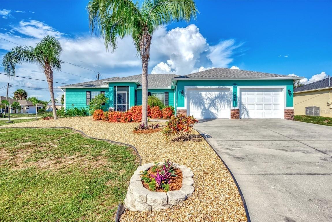 7445 Watson Ln, Port Charlotte, FL 33981