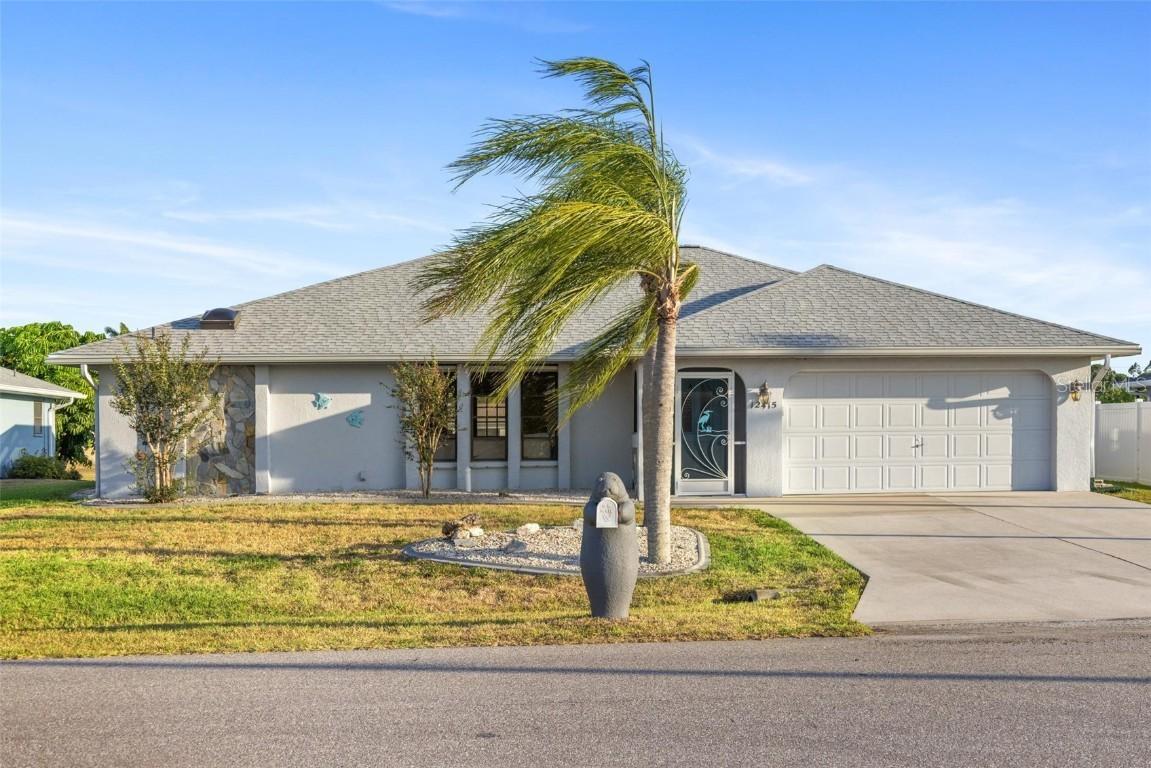 12415 Quinlan Ave., Port Charlotte, FL 33981