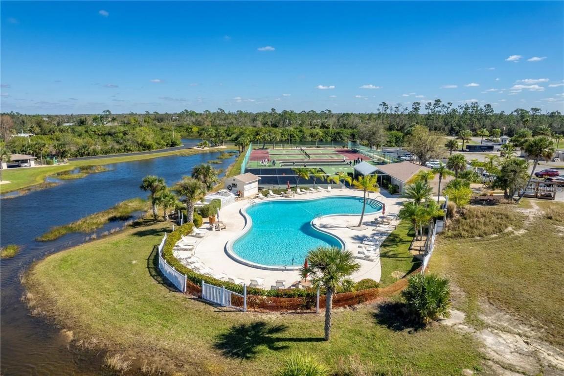175 Kings Hwy. #233, Punta Gorda, FL 33983