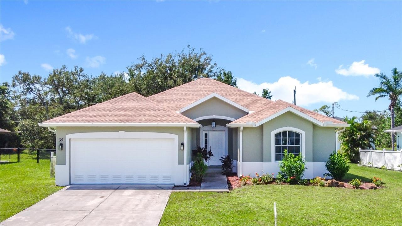 35 Mark Twain Ln., Rotonda West, FL 33947