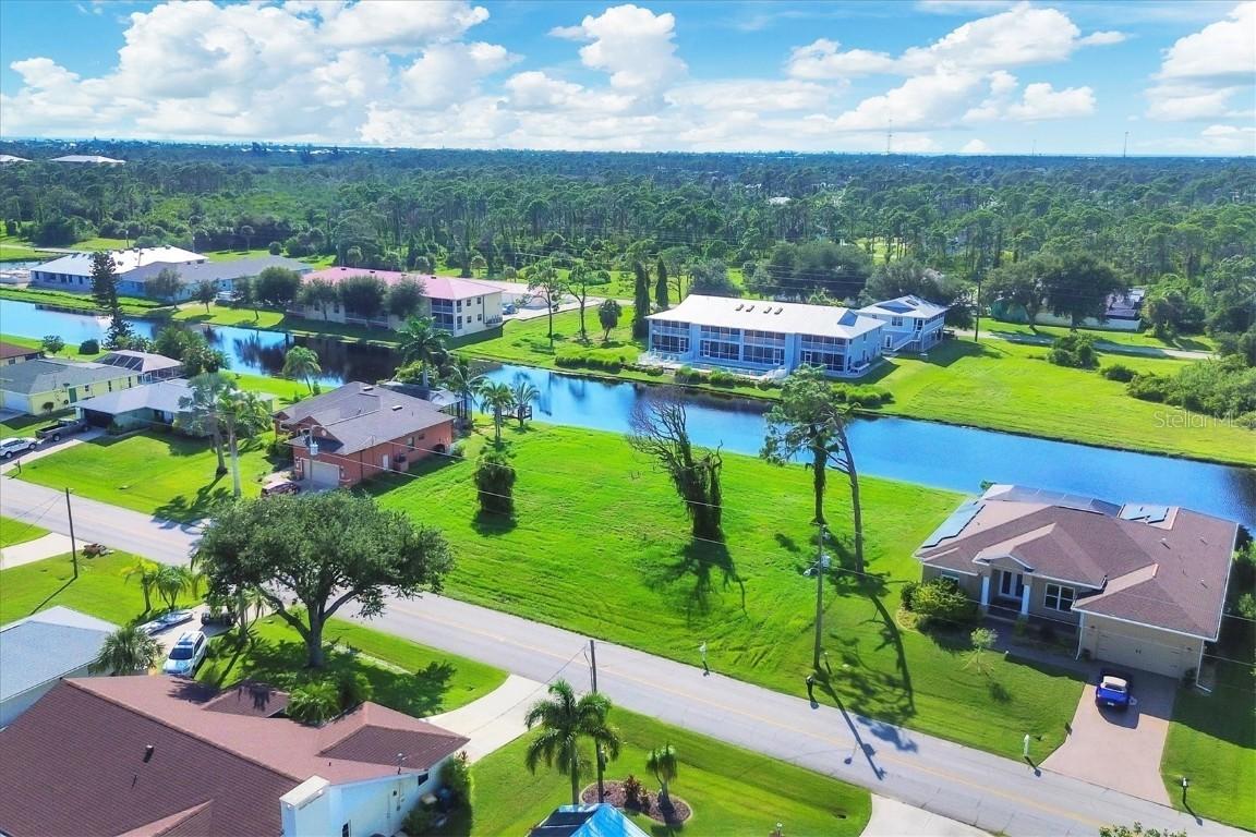 247 Rotonda Cir., Rotonda West, FL 33947