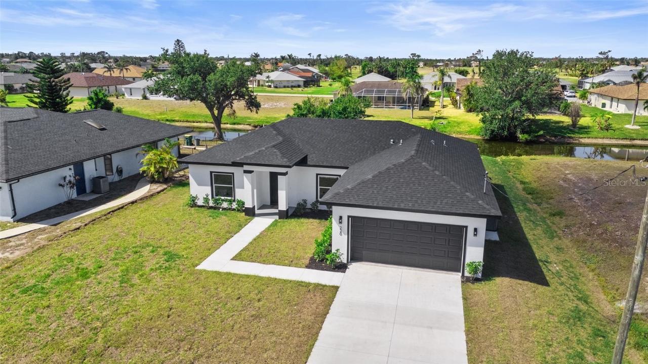 220 Mark Twain Ln., Rotonda West, FL 33947
