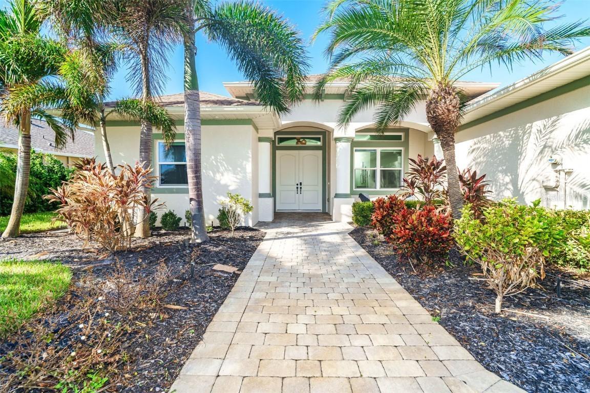 65 Par View Ter., Rotonda West, FL 33947