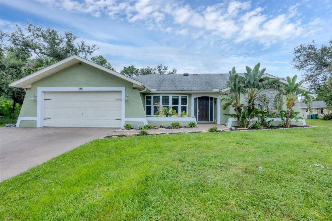 705 Chevy Chase St., Port Charlotte, FL 33948