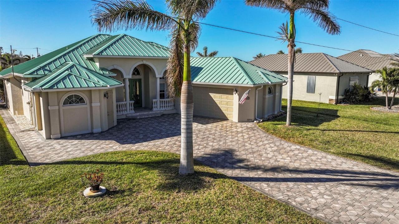 9567 Honeymoon Dr., Port Charlotte, FL 33981