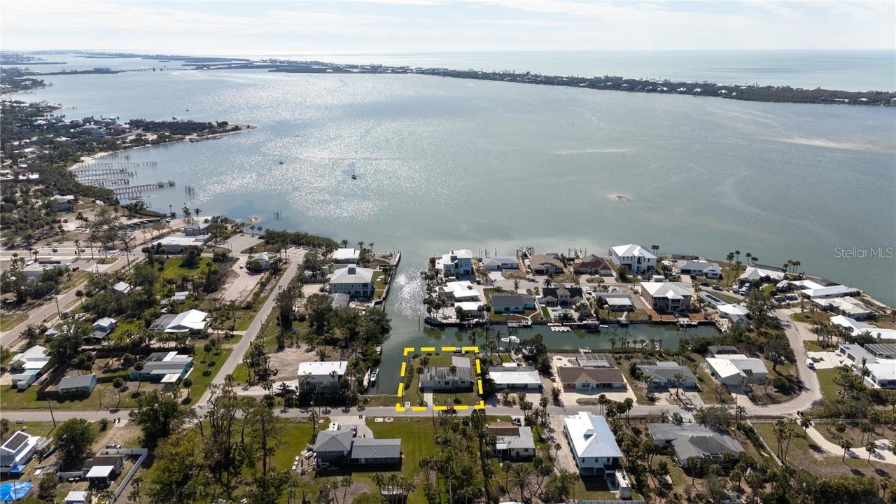 701 W Perry St., Englewood, FL 34223