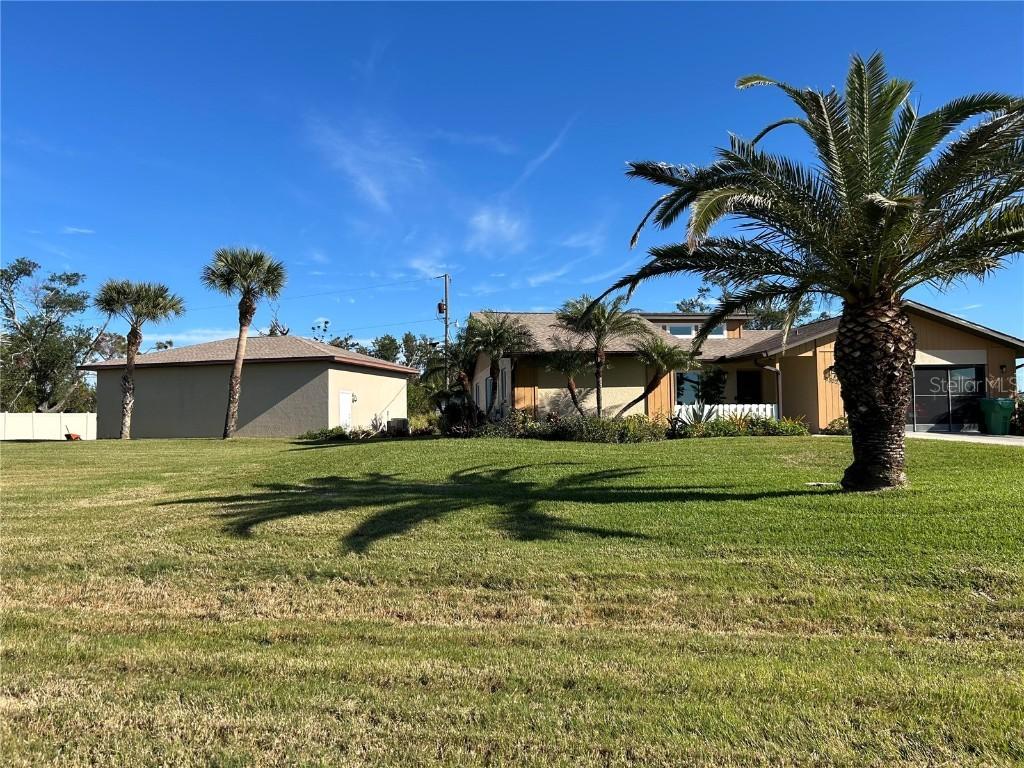 9822 Gulfstream Blvd., Englewood, FL 34224