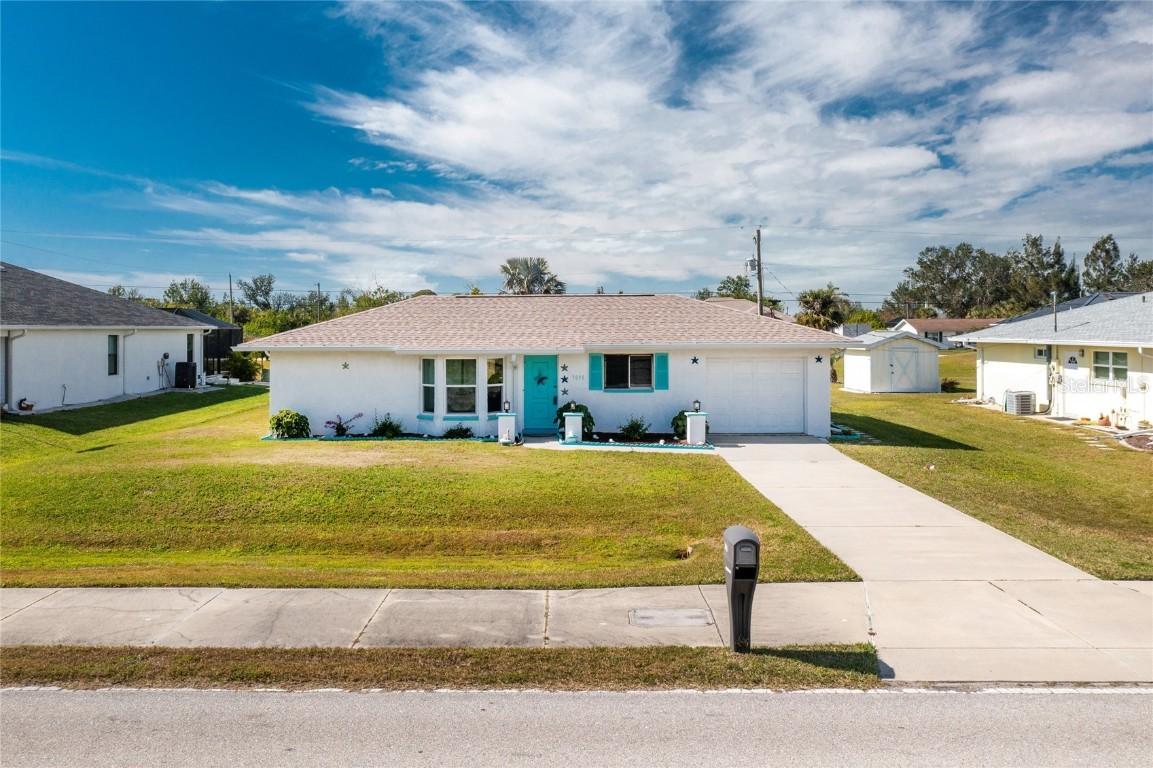 7035 Sunnybrook Blvd., Englewood, FL 34224