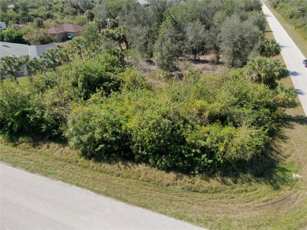 12187 Claremont Dr., Port Charlotte, FL 33981