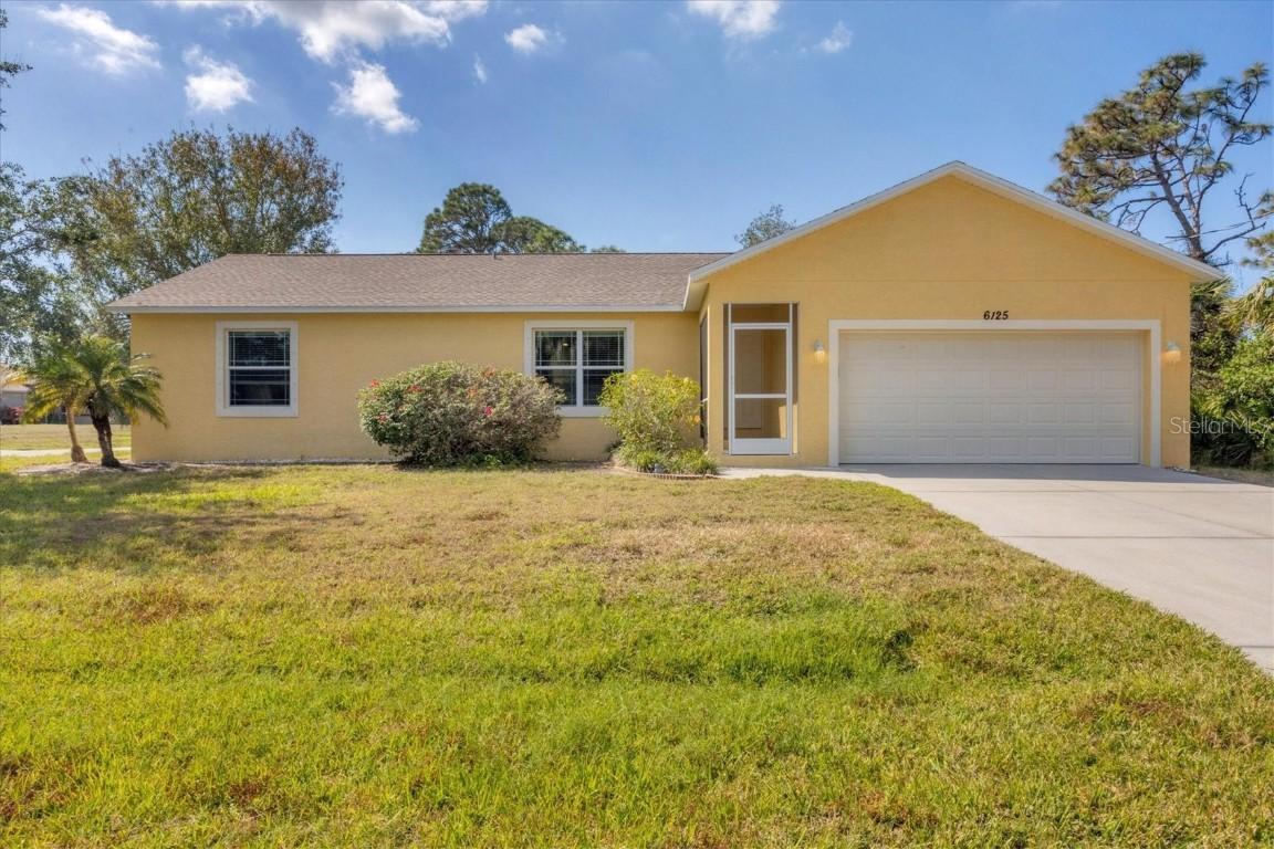 6125 Higgins Ln., Englewood, FL 34224