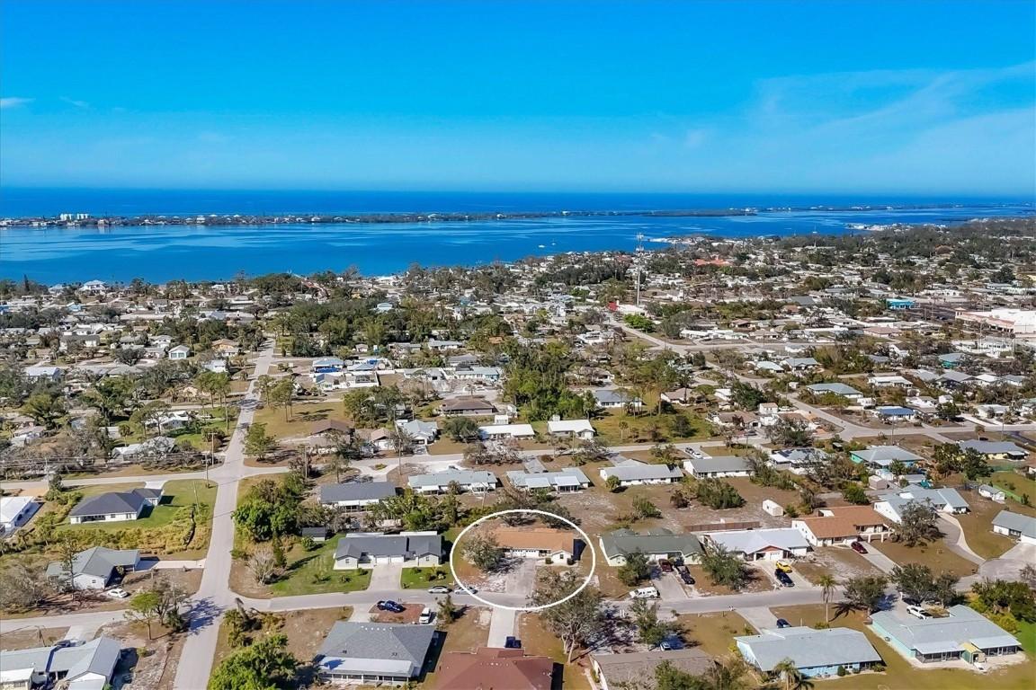 680 Harvey St., Englewood, FL 34223