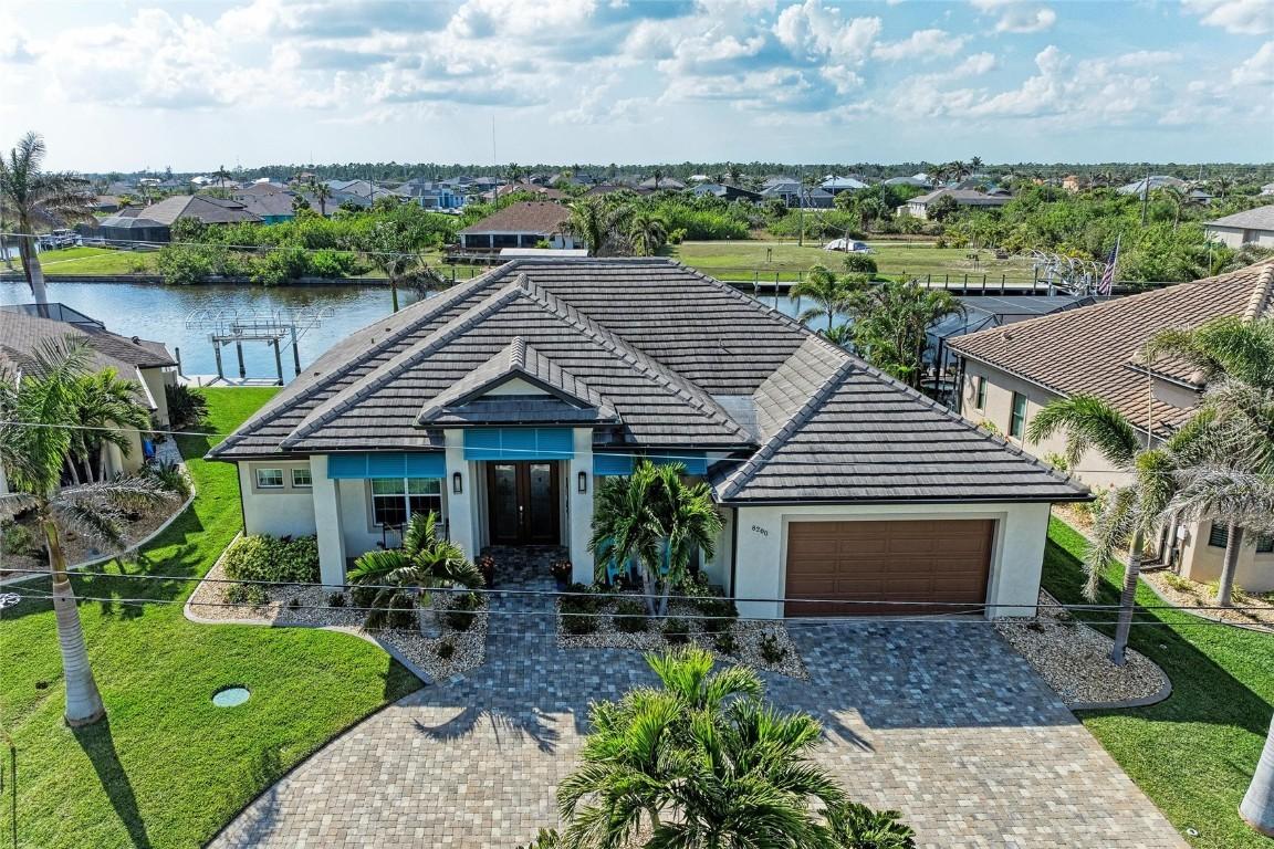 8200 Antwerp Cir., Port Charlotte, FL 33981