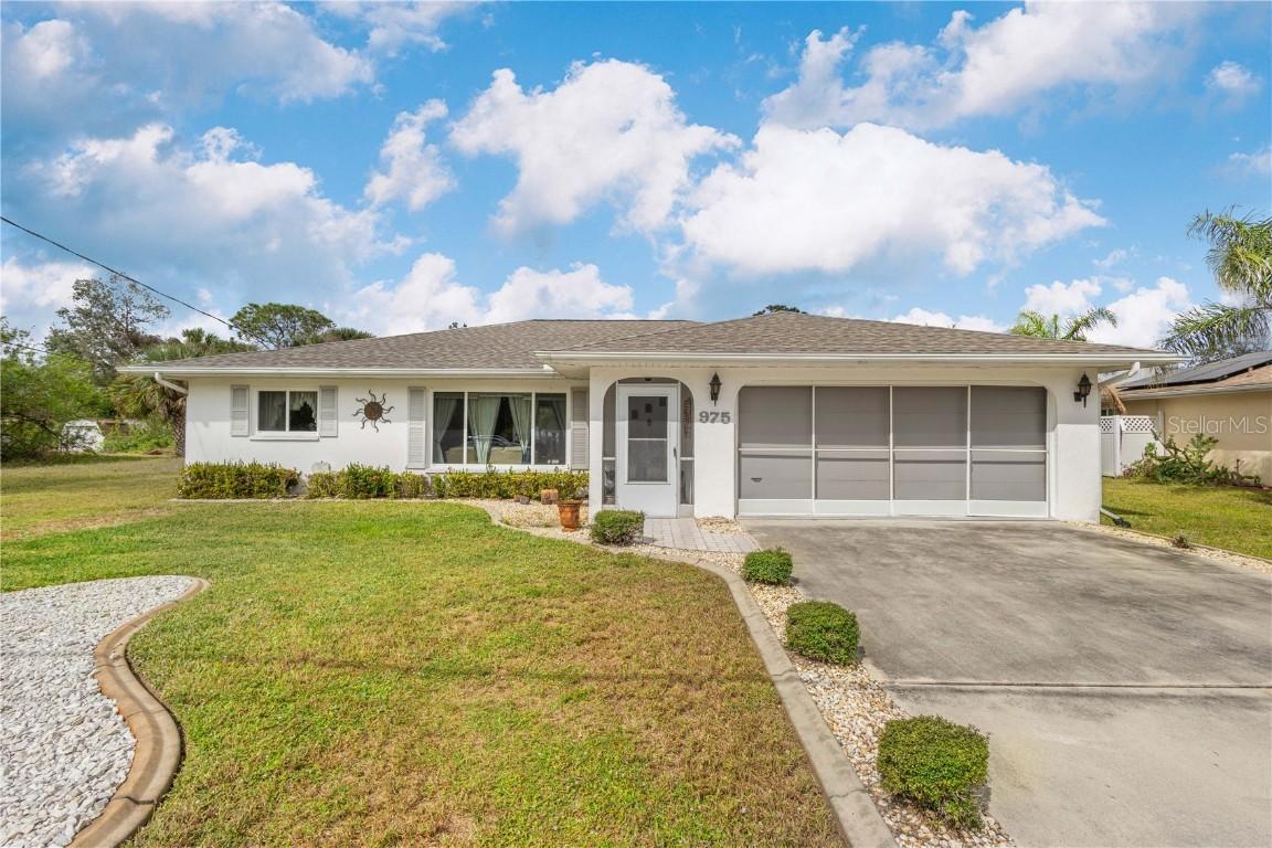 975 Clearview Dr., Port Charlotte, FL 33953