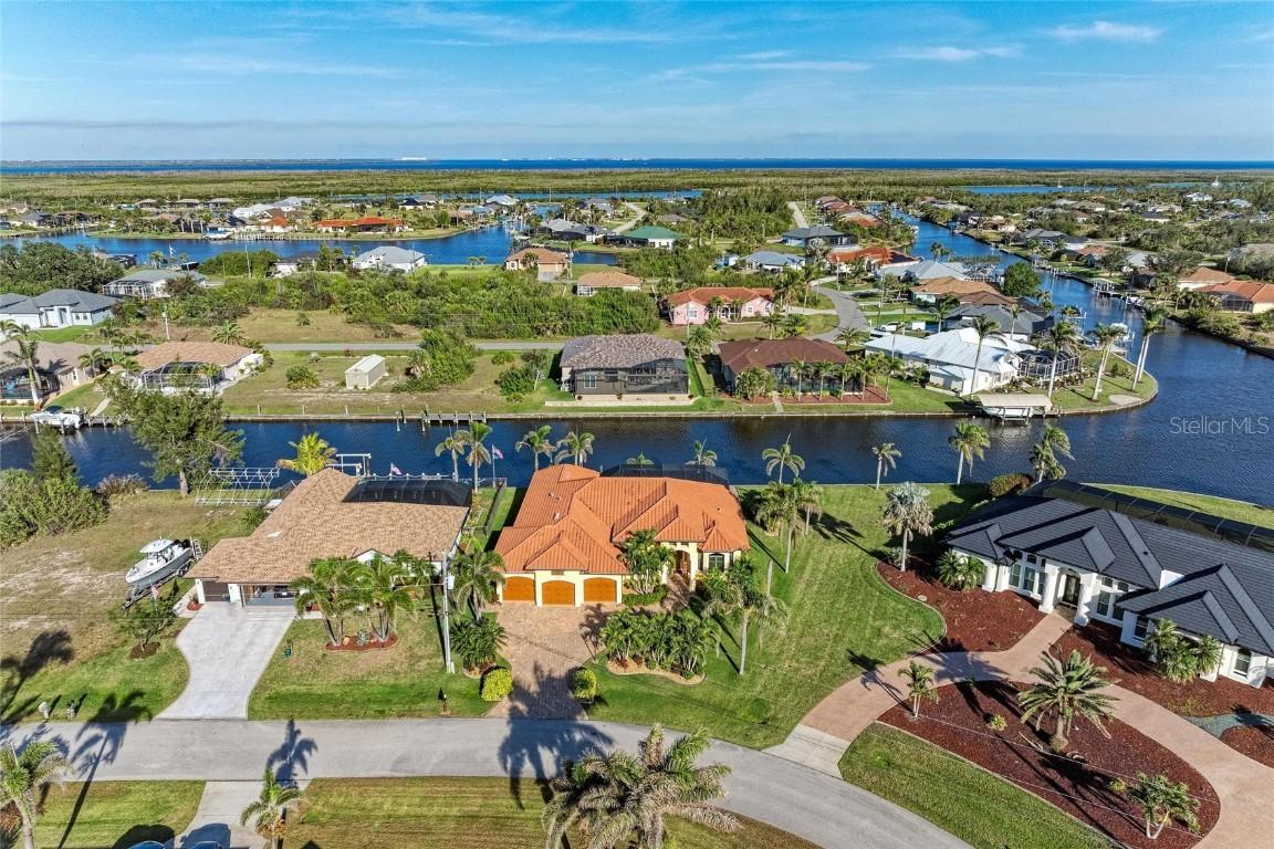 8264 Antwerp Cir., Port Charlotte, FL 33981
