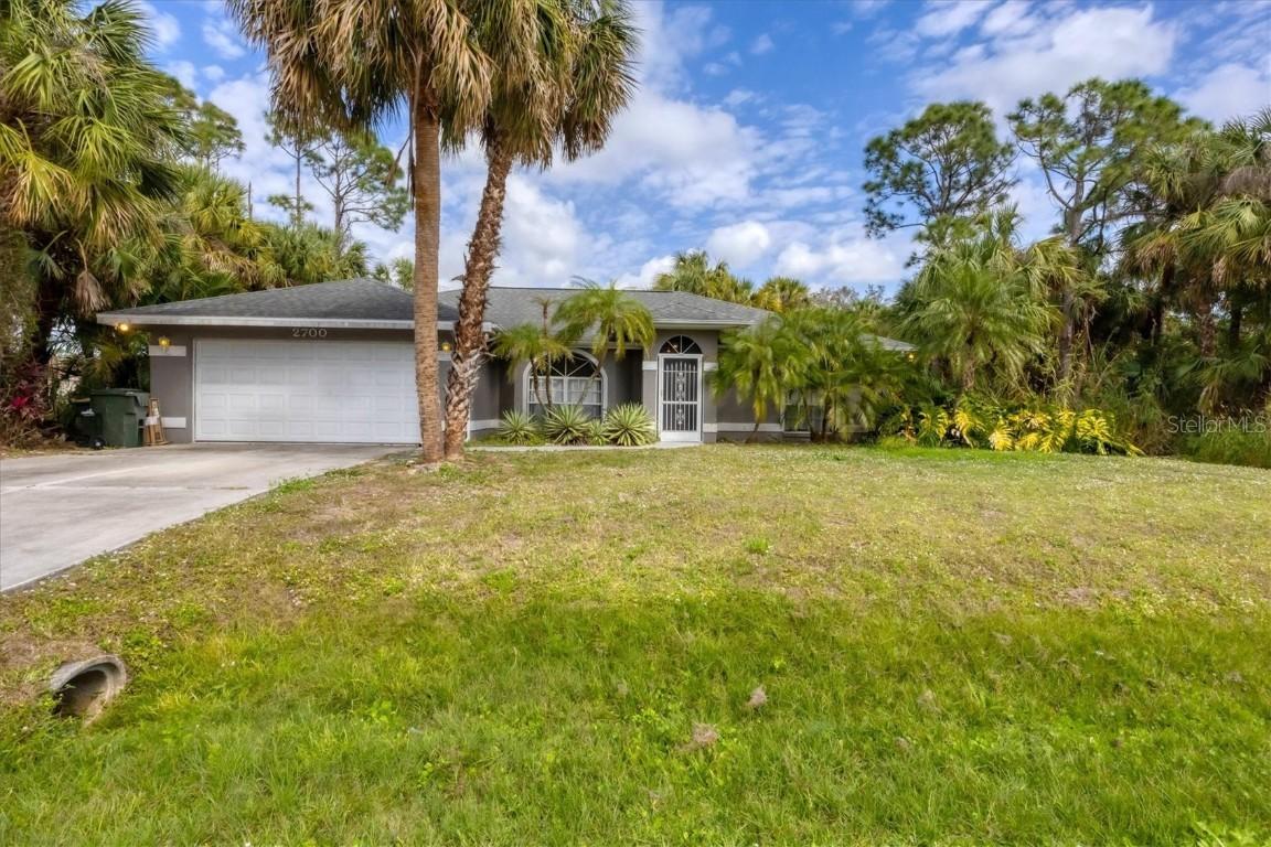 2700 Colonade Ln., North Port, FL 34286