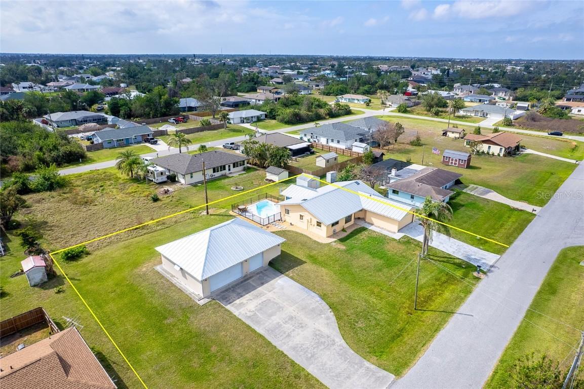 10075 Bentley Ave., Englewood, FL 34224