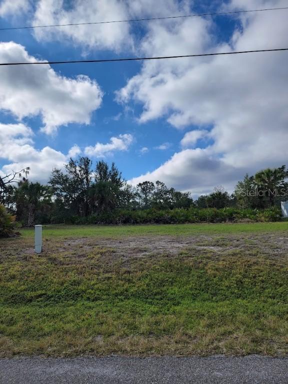 165 Broadmoor Ln., Rotonda West, FL 33947