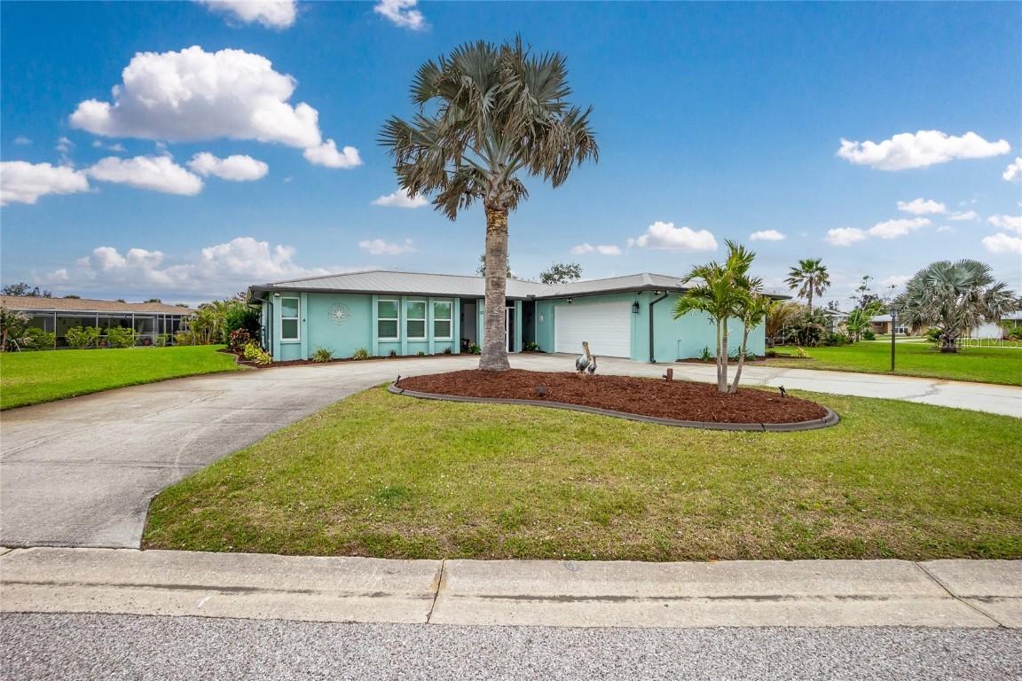 52 Golfview Ter., Rotonda West, FL 33947